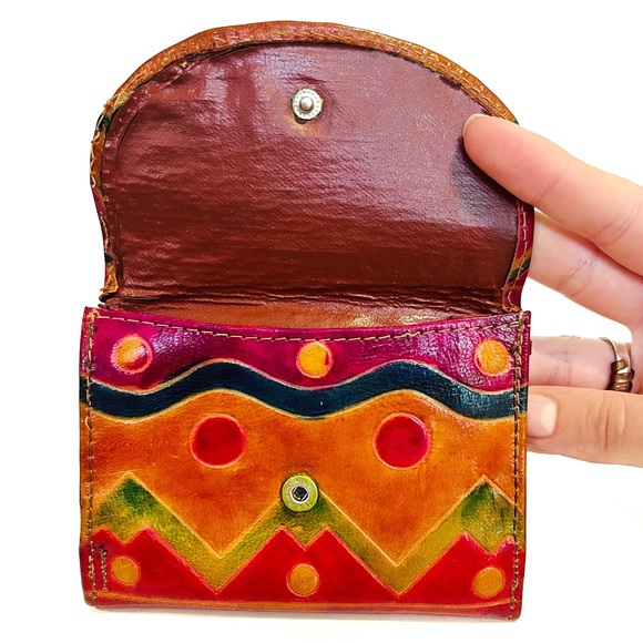 Vintage 1993 MTC India Hand Painted Leather Wallet Multicolour Coin Purse Red - Picture 7 of 16